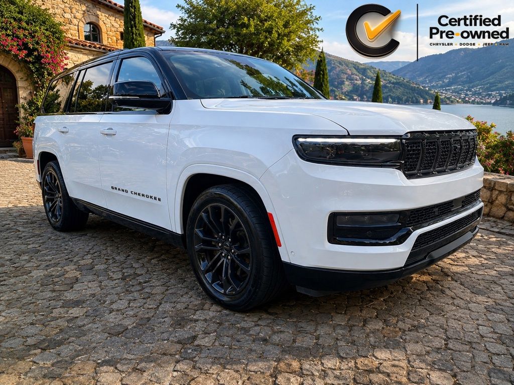 2023 Jeep Grand Wagoneer Series II Obsidian 4WD's photo