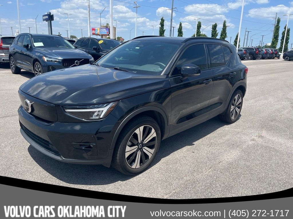 2023 Volvo XC40 Recharge Pure Electric Twin Plus