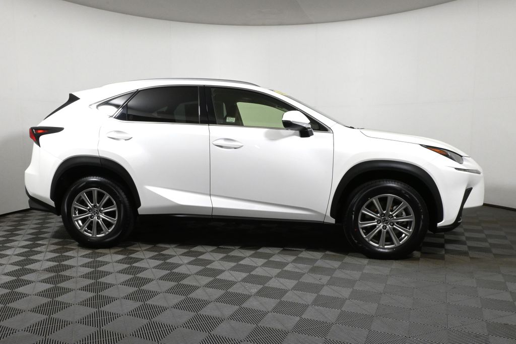 2021 Lexus NX 300 8