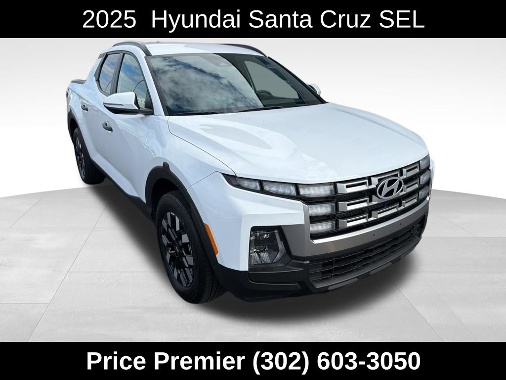 Atlas White 2025 Hyundai Santa Cruz Pickup Truck All-Wheel Drive 8-Speed Automatic