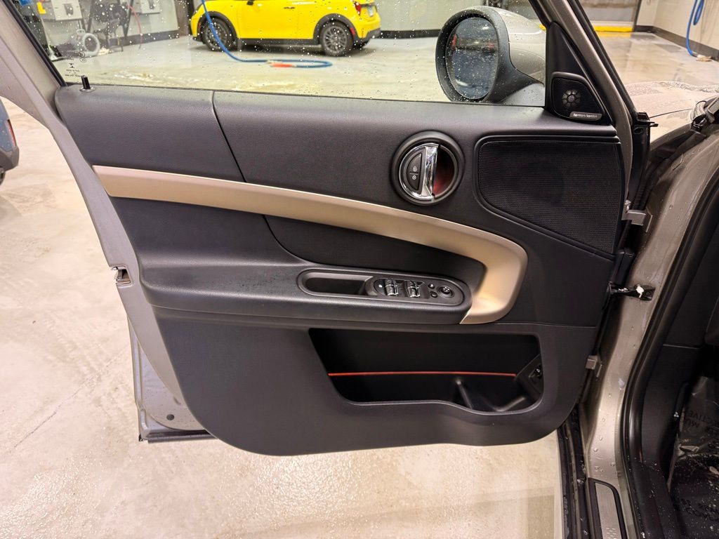 Thumbnail: 2018 MINI Cooper Countryman - 10