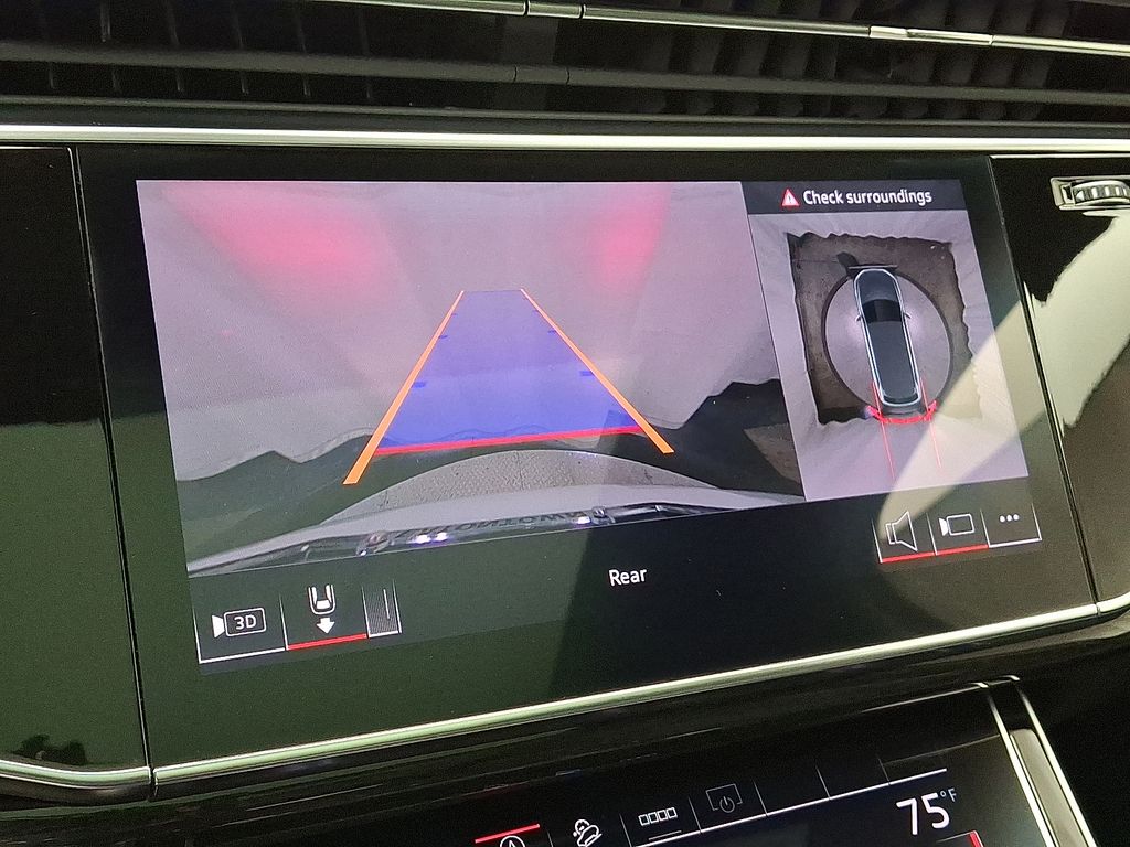 Thumbnail: 2025 Audi Q7 - 20