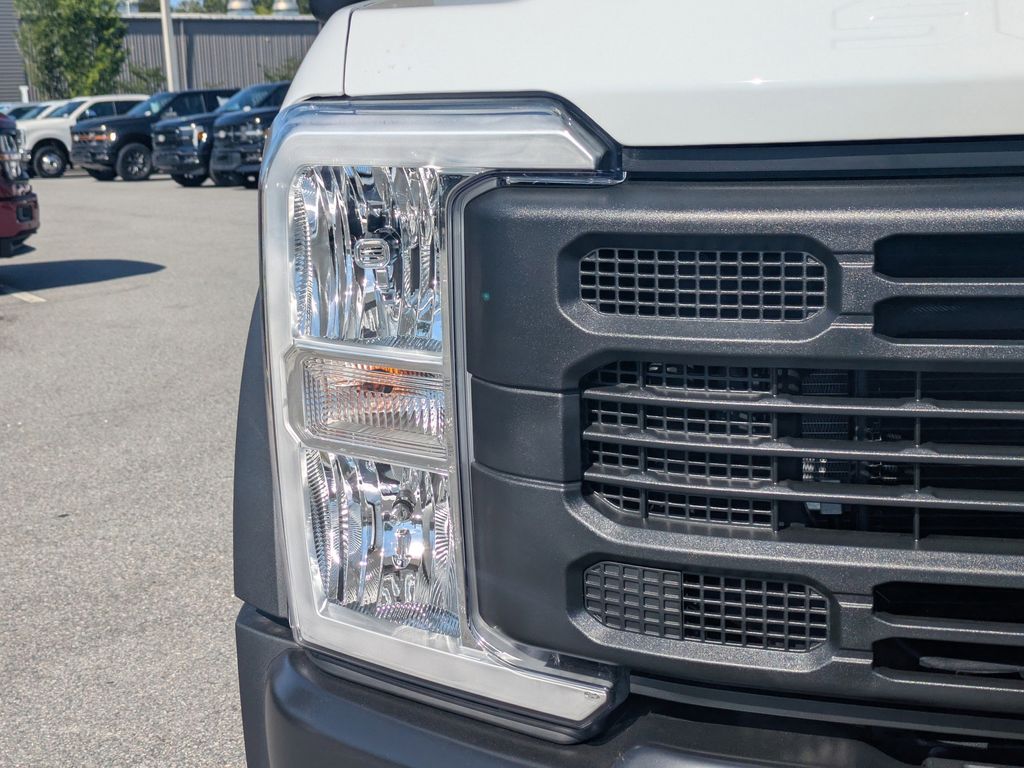 2026 Ford F-450 Chassis XL