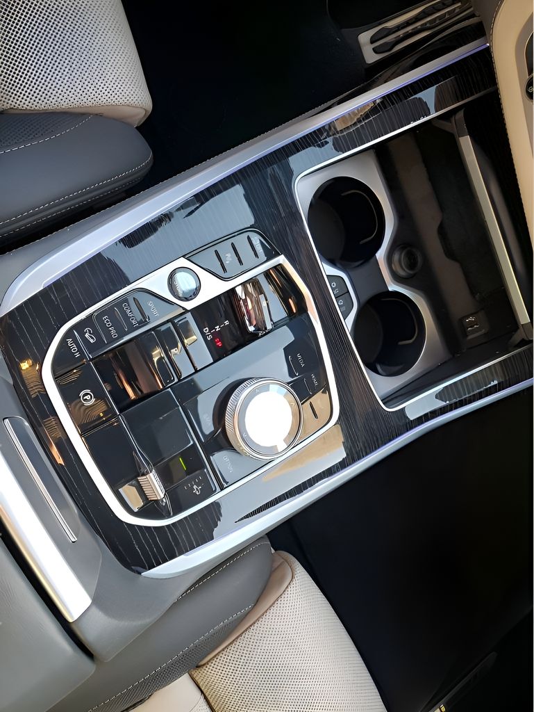 Used Car 2023 Bmw X7  M60i For Sale Under $70,000 In Austin, Texas