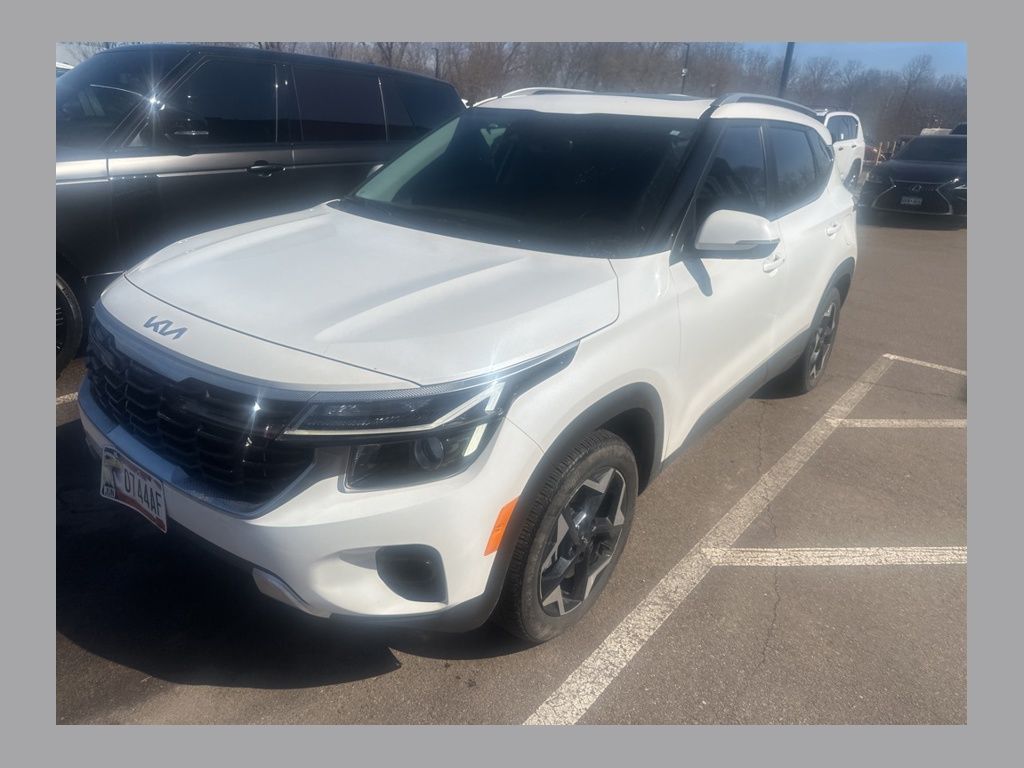 2024 Kia Seltos EX AWD