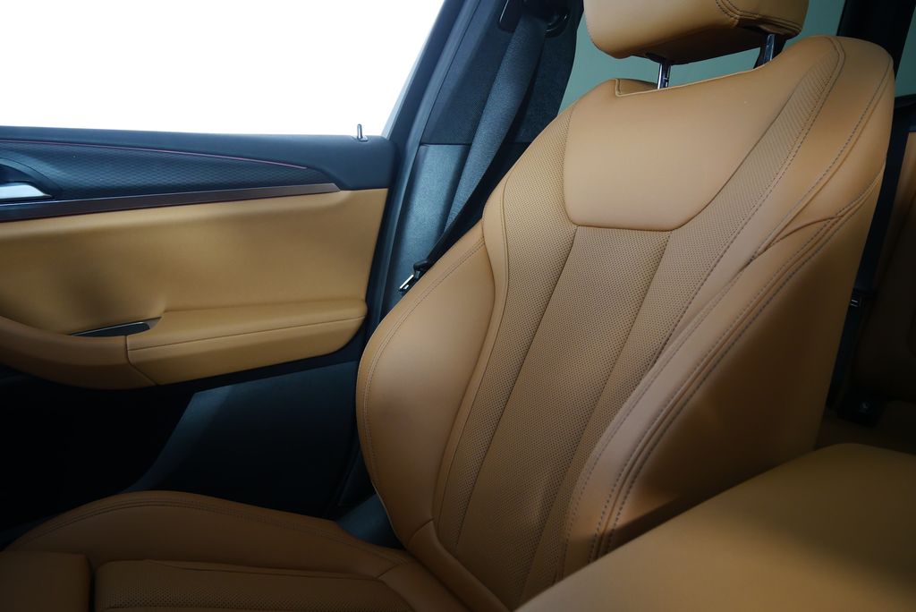 Thumbnail: 2022 BMW X3 - 25