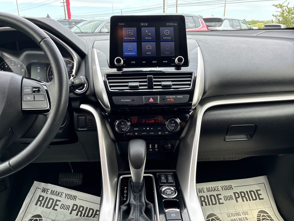 2022 Mitsubishi Eclipse Cross SE Red at Auto Express Mitsubishi