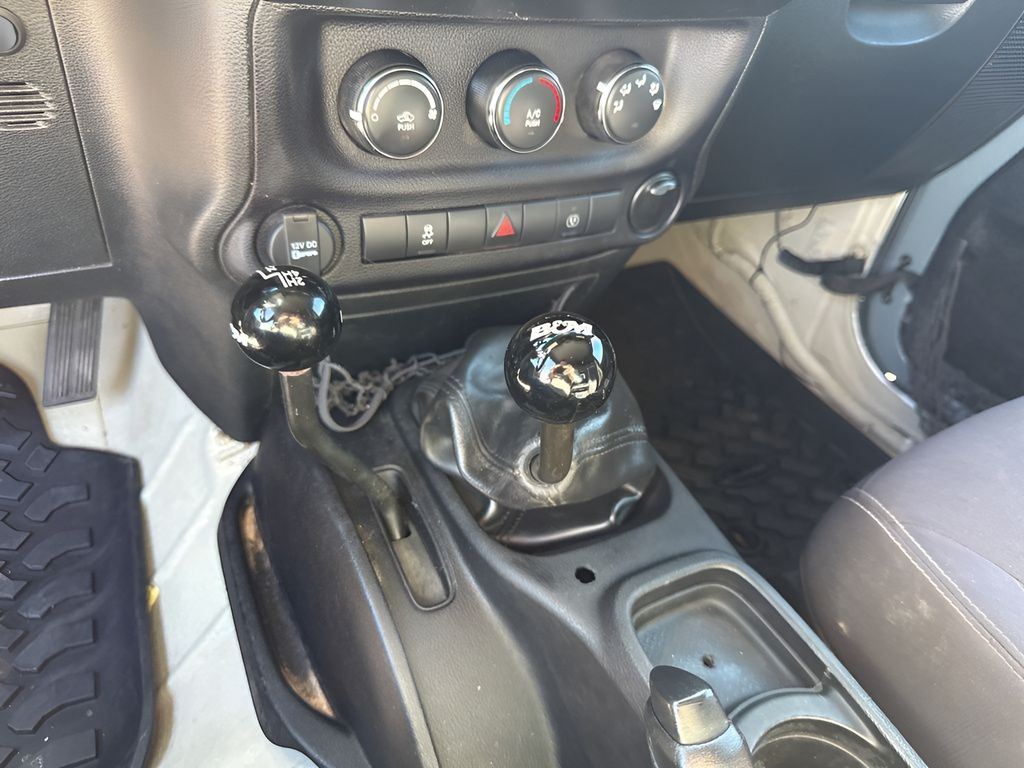 Used Car 2015 Jeep Wrangler  Rubicon For Sale Under $25,000 In Austin, Texas