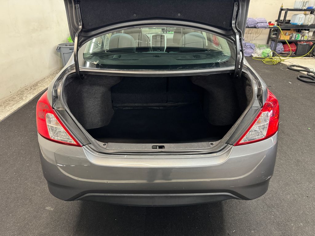 2019 Nissan Versa 1.6 SV