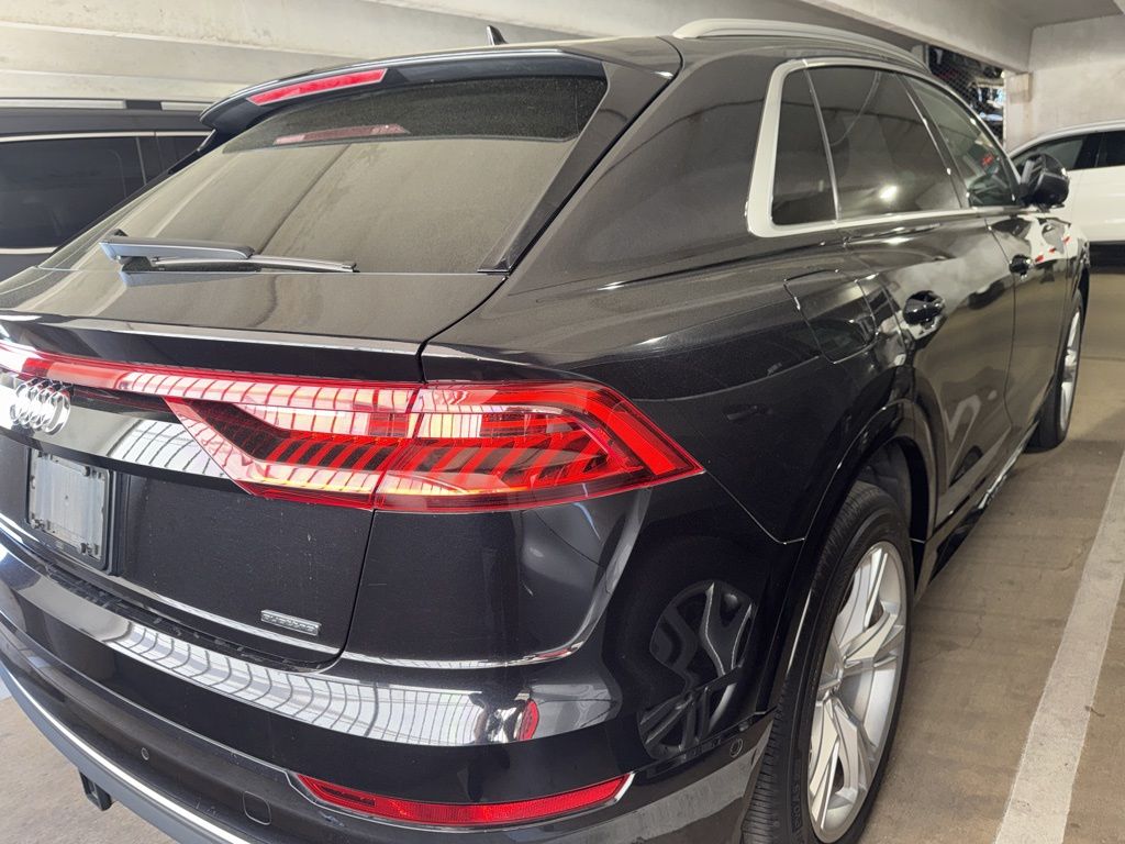 Thumbnail: 2019 Audi Q8 - 3