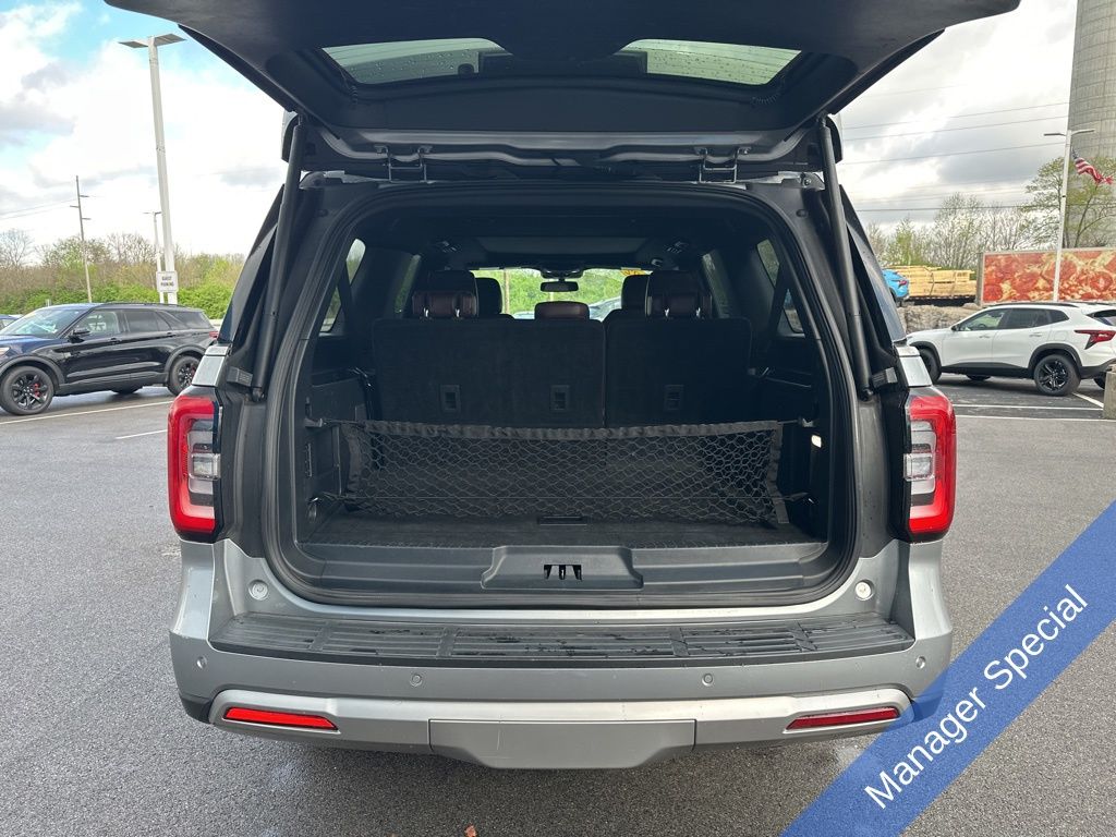 2022 Ford Expedition Max Limited photo
