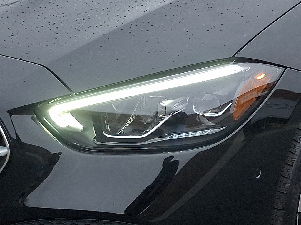 Thumbnail: 2026 Mercedes-Benz C-Class - 6