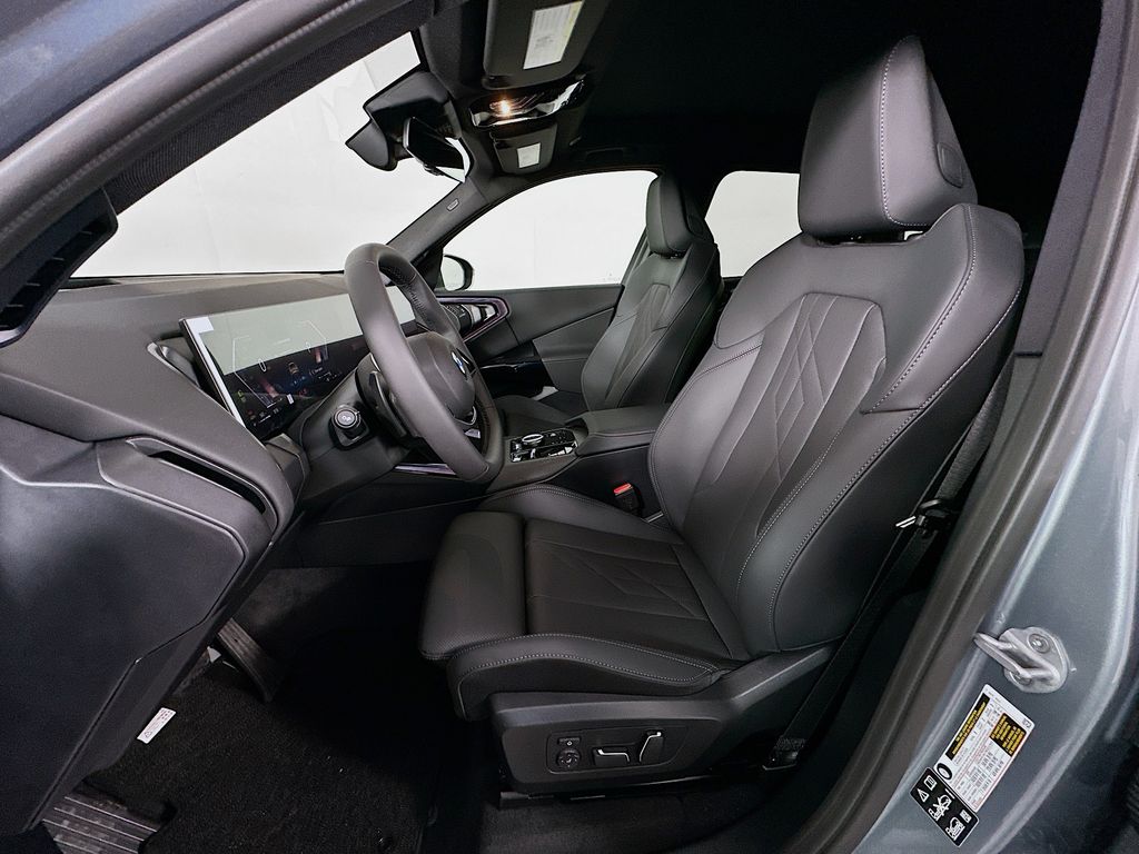 Thumbnail: 2026 BMW X3 - 16