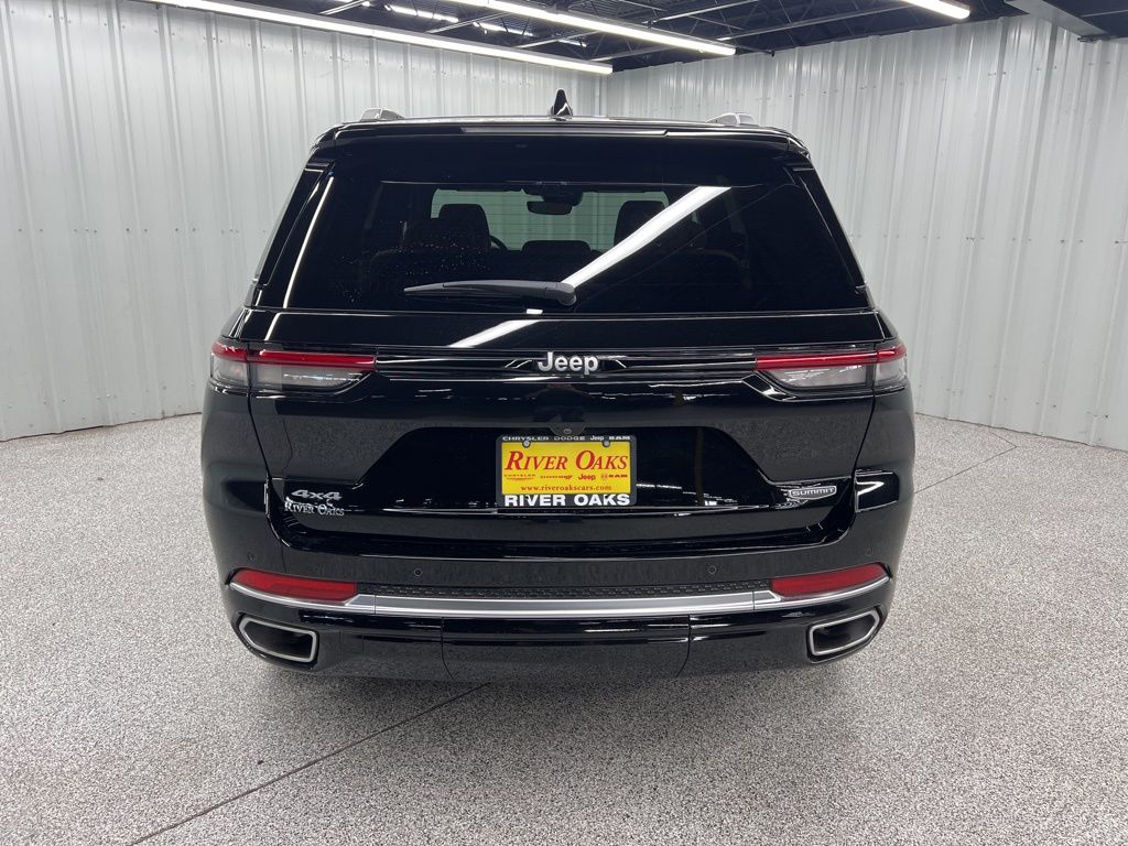 2024 Jeep Grand Cherokee Summit - 4