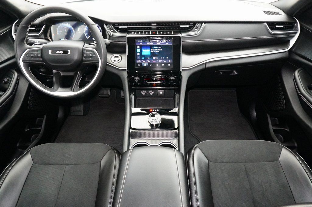 Used Car 2024 Jeep Grand Cherokee L  Altitude X For Sale Under $35,000 In Weatherford, Texas