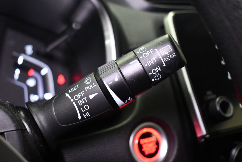 Thumbnail: 2021 Honda CR-V - 23