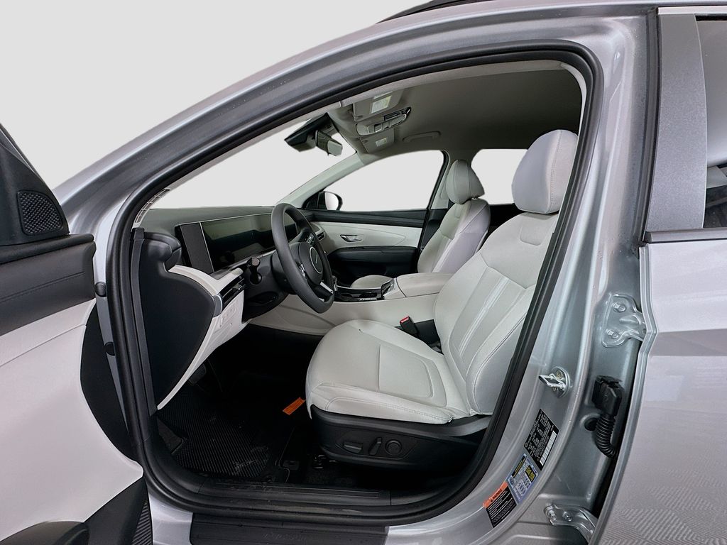 Thumbnail: 2026 Hyundai Tucson - 15