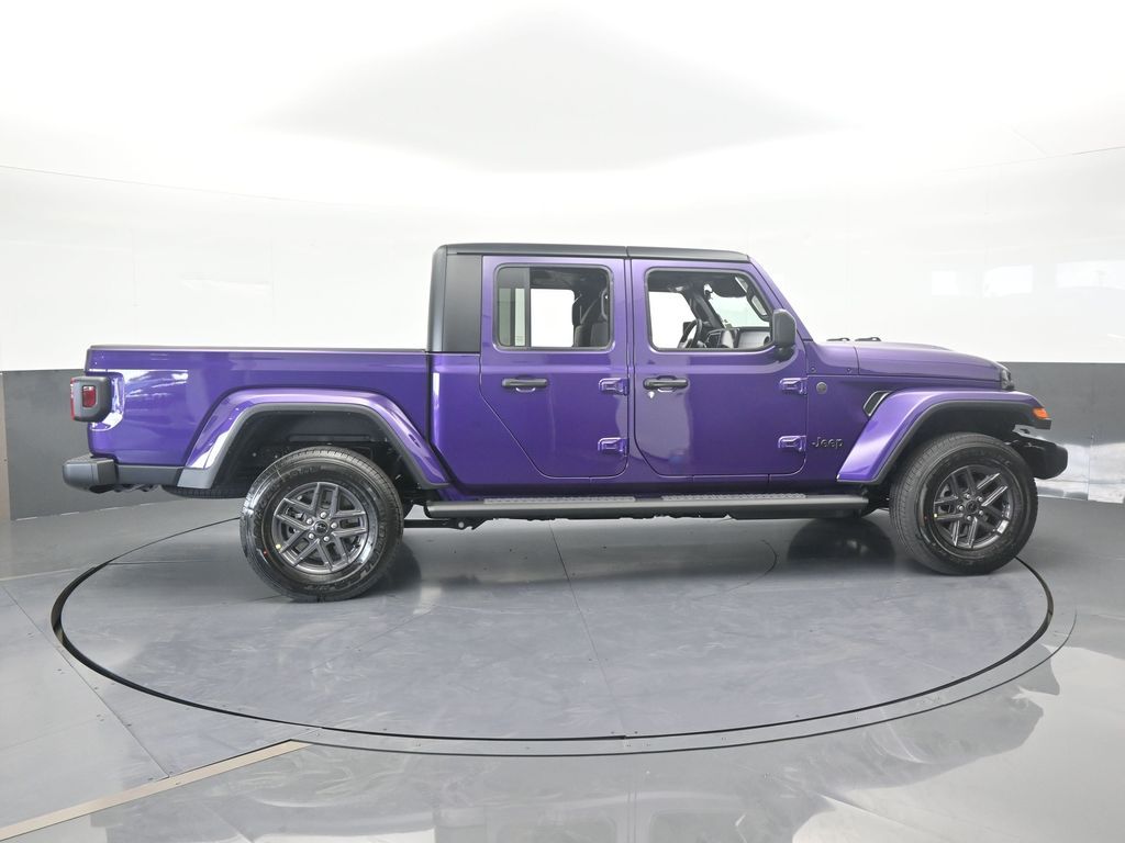 New 2026 Reign Jeep Sport S image 7