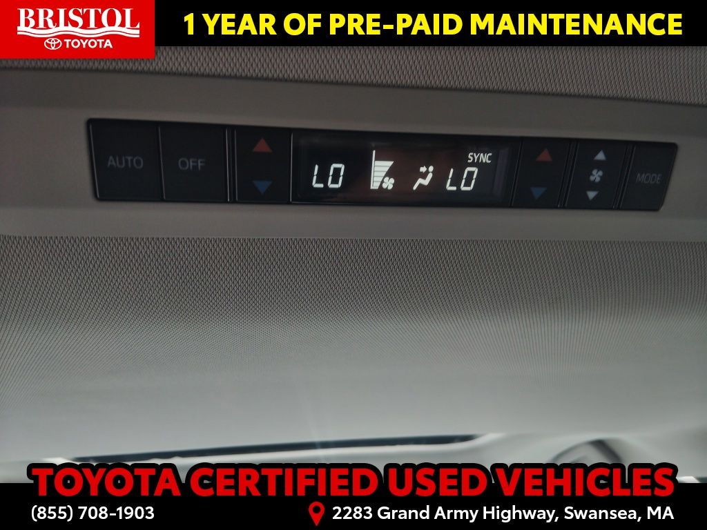 Used 2025 Toyota Sienna Van