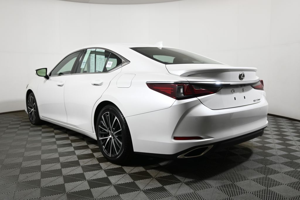 Thumbnail: 2023 Lexus ES - 5