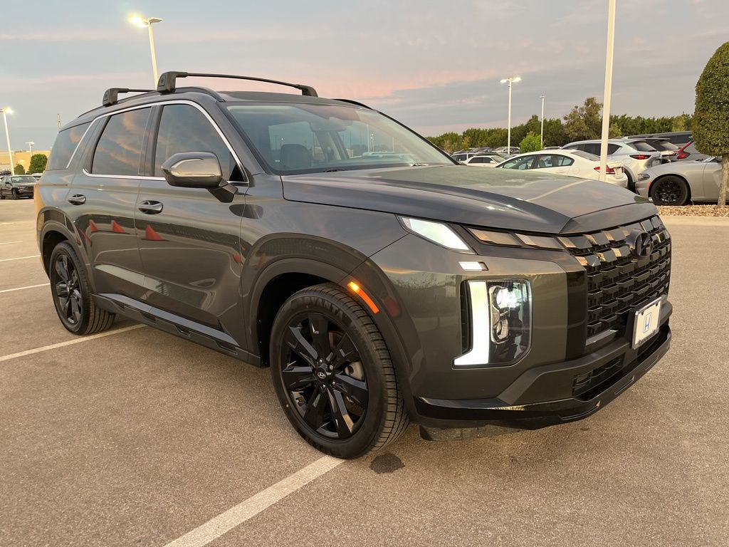 Thumbnail: 2023 Hyundai Palisade - 3