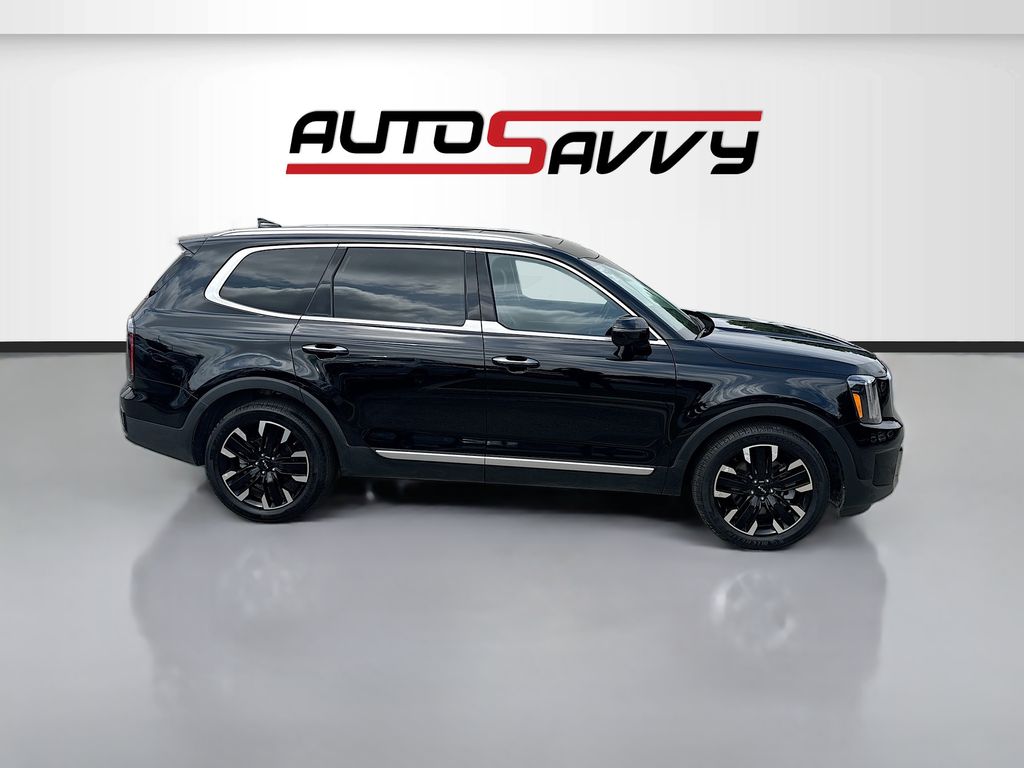 Used 2023 Black Kia SX-Prestige image 8