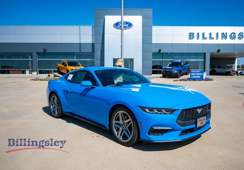 2024 Ford Mustang EcoBoost Fastback RWD