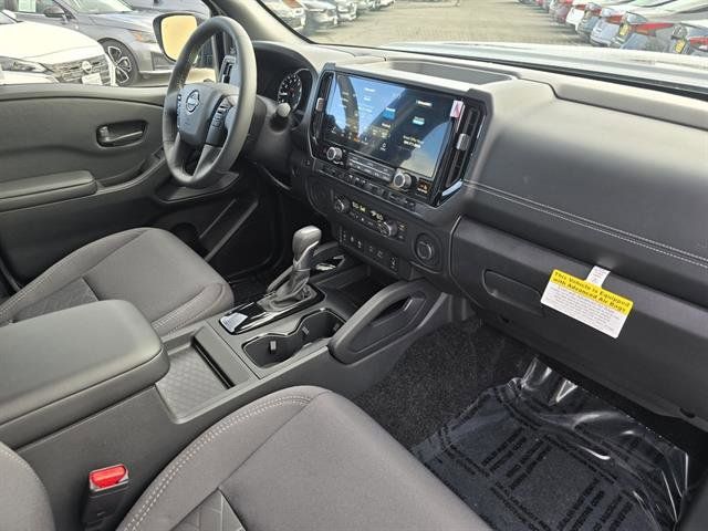 2026 Nissan Frontier SV - Photo 13