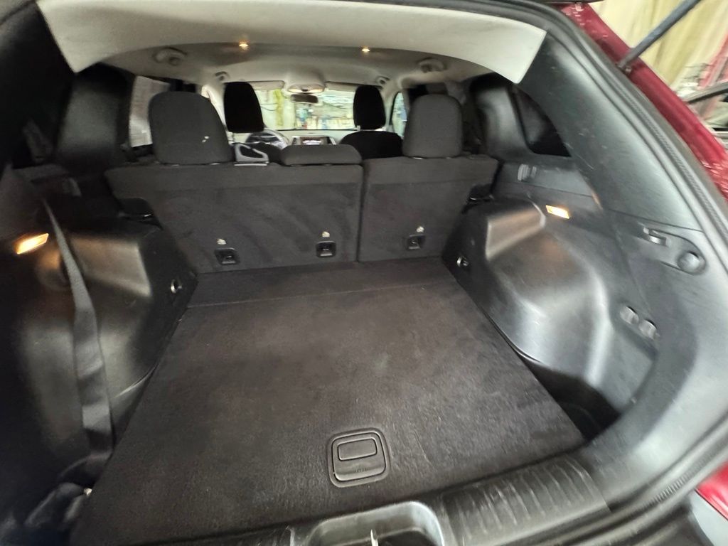 Used 2019 Jeep Cherokee SUV