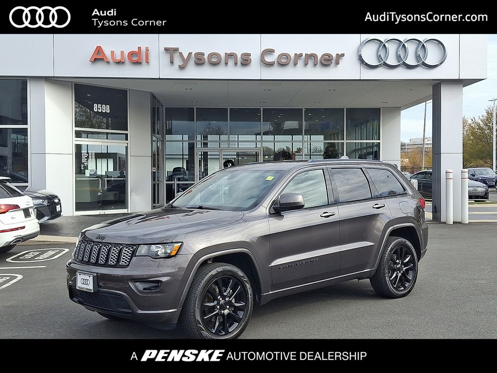 Thumbnail: 2019 Jeep Grand Cherokee - 1