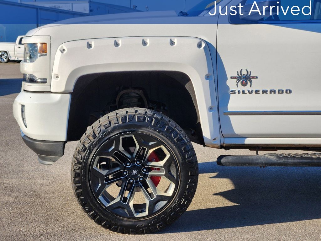 2018 Chevrolet Silverado 1500 LTZ 8