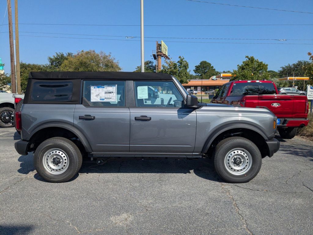 2025 Ford Bronco 