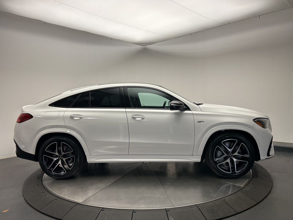 Thumbnail: 2026 Mercedes-Benz GLE - 8