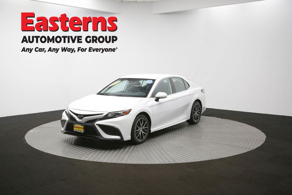 Used 2022 White Toyota SE image 52