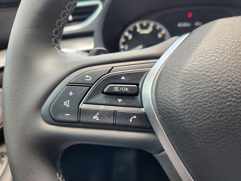 2023 INFINITI QX50 LUXE White at South Houston Nissan