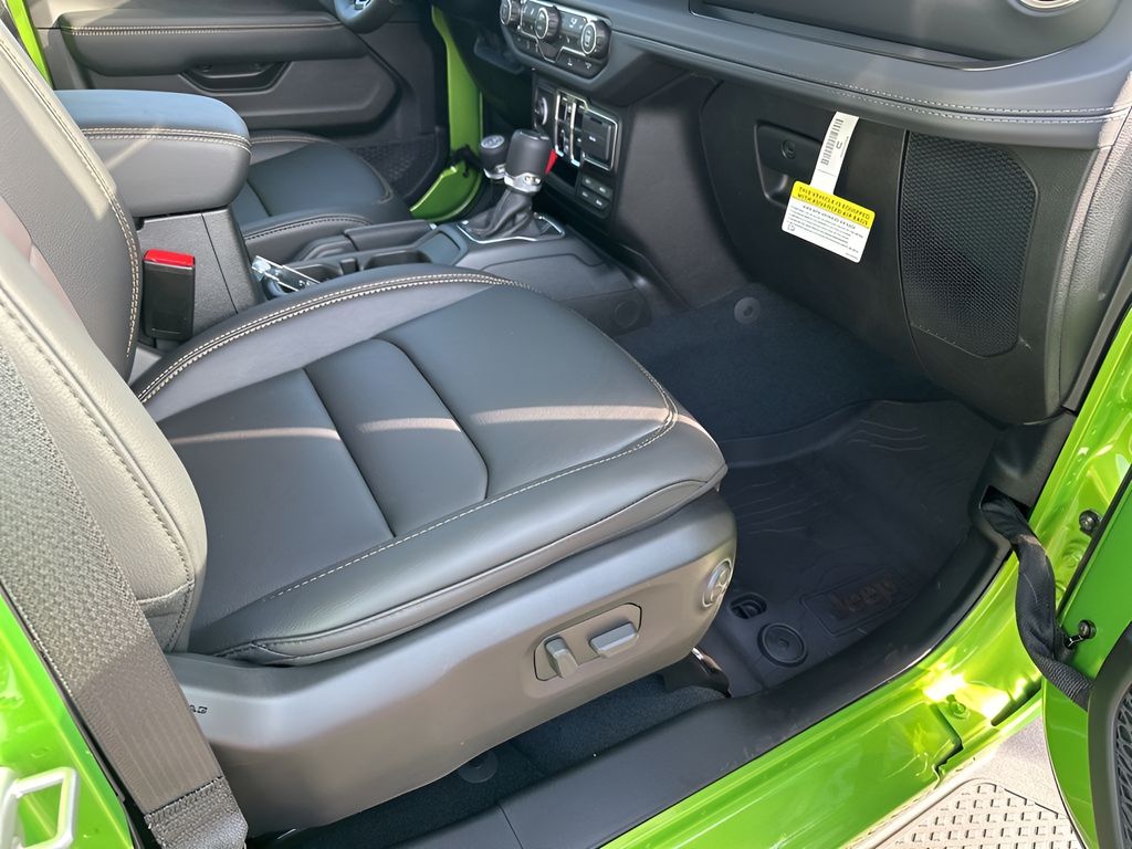 New Car 2025 Jeep Gladiator  For Sale Under $40,000 In Austin, Texas