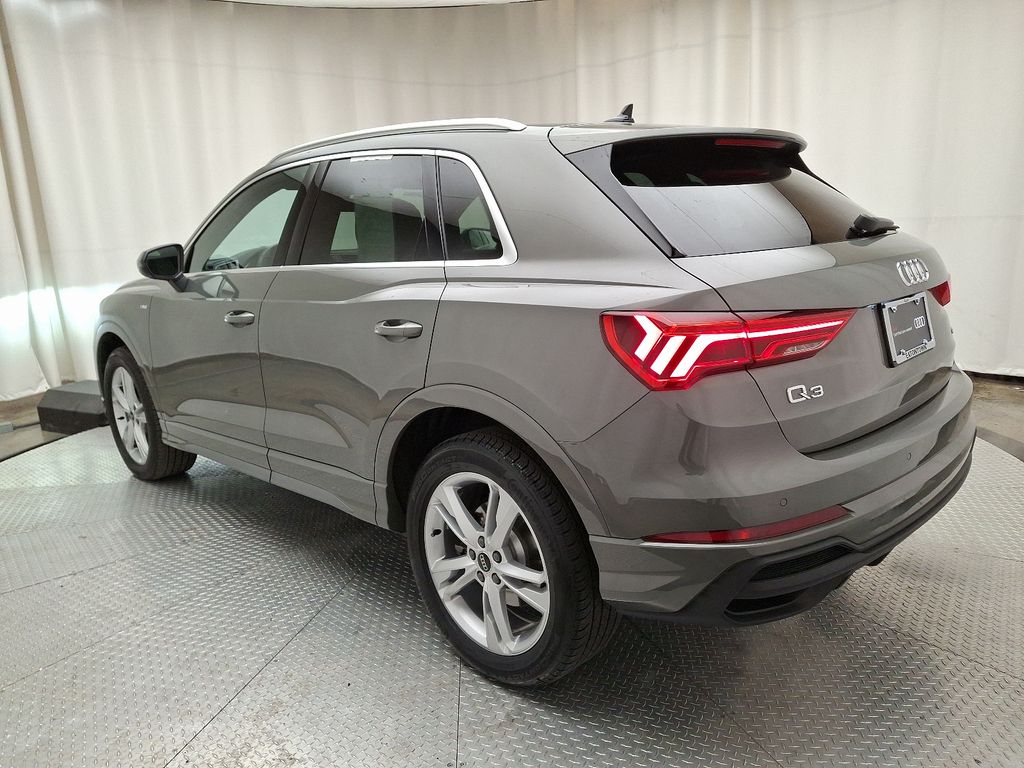 2024 Audi Q3 Premium 5