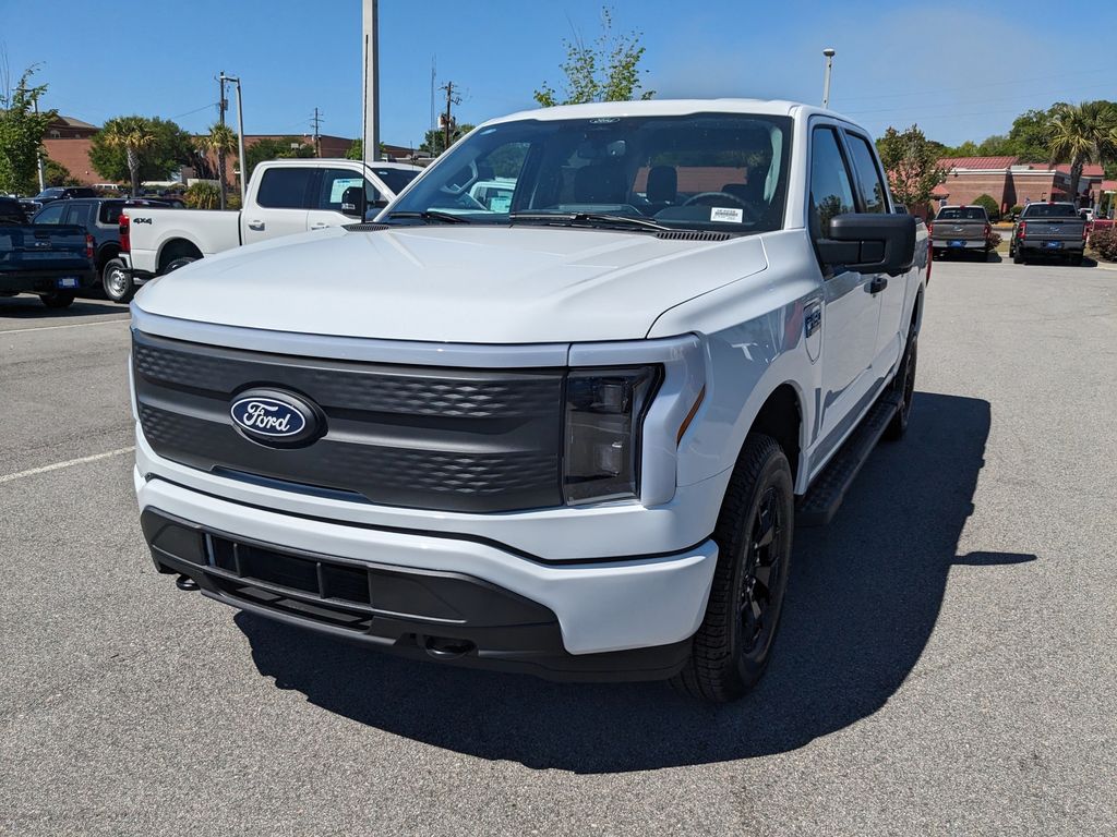 2025 Ford F-150 Lightning XLT