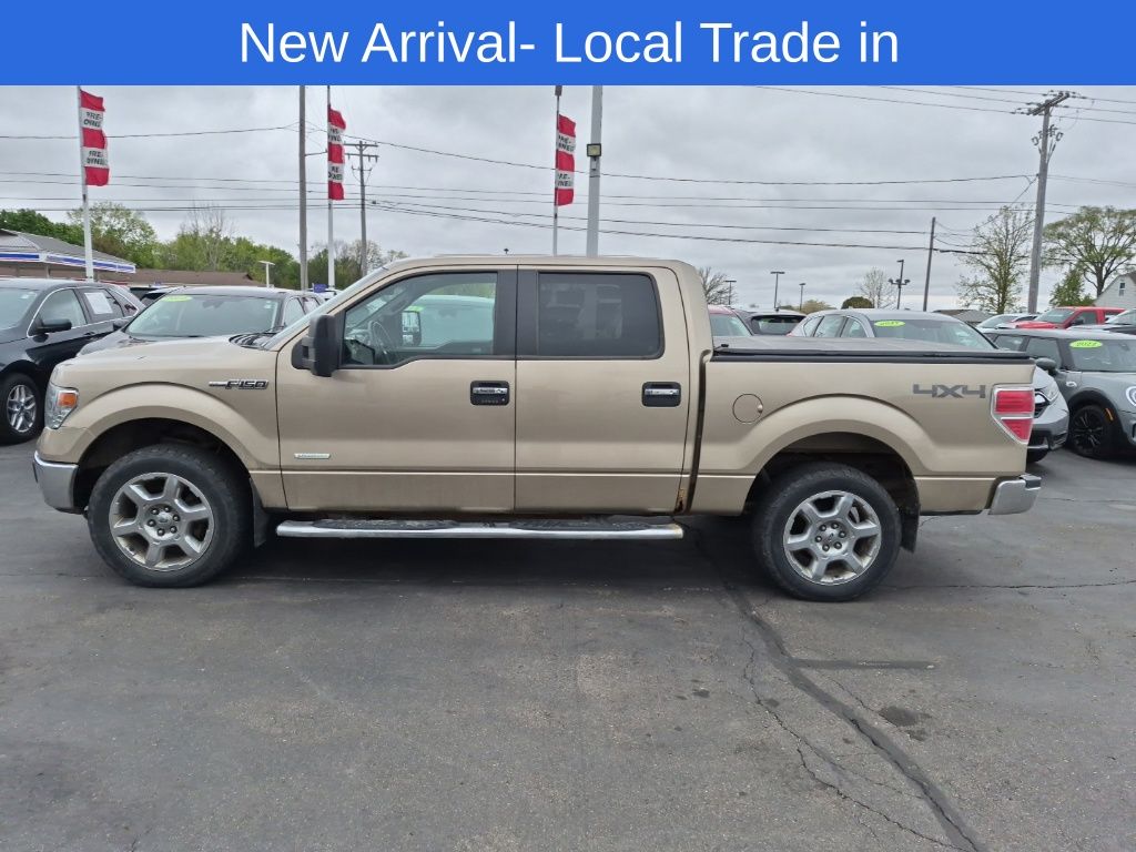 View vehicle photo 3