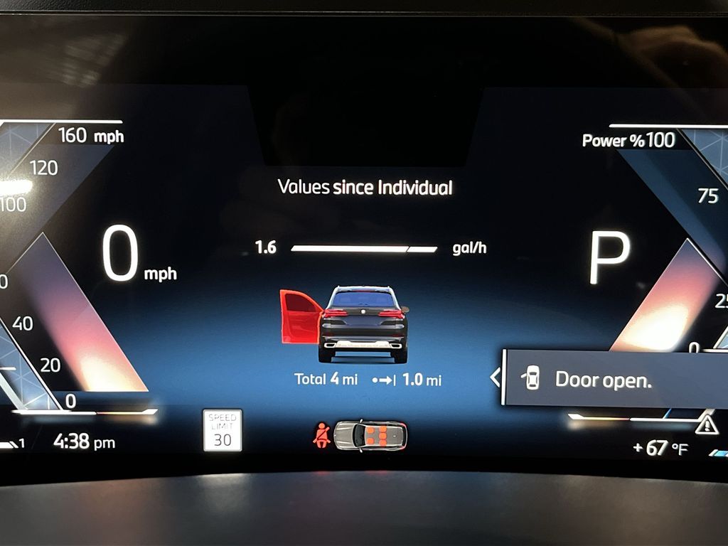 Thumbnail: 2026 BMW X5 - 15