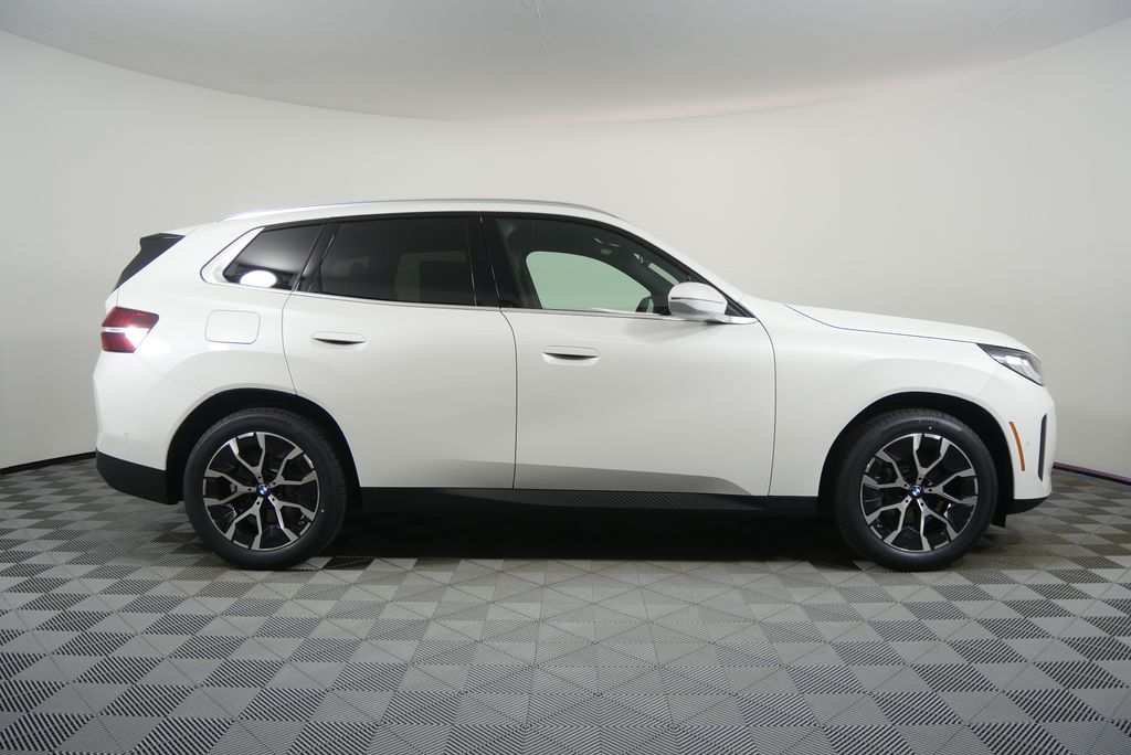 Thumbnail: 2026 BMW X3 - 2