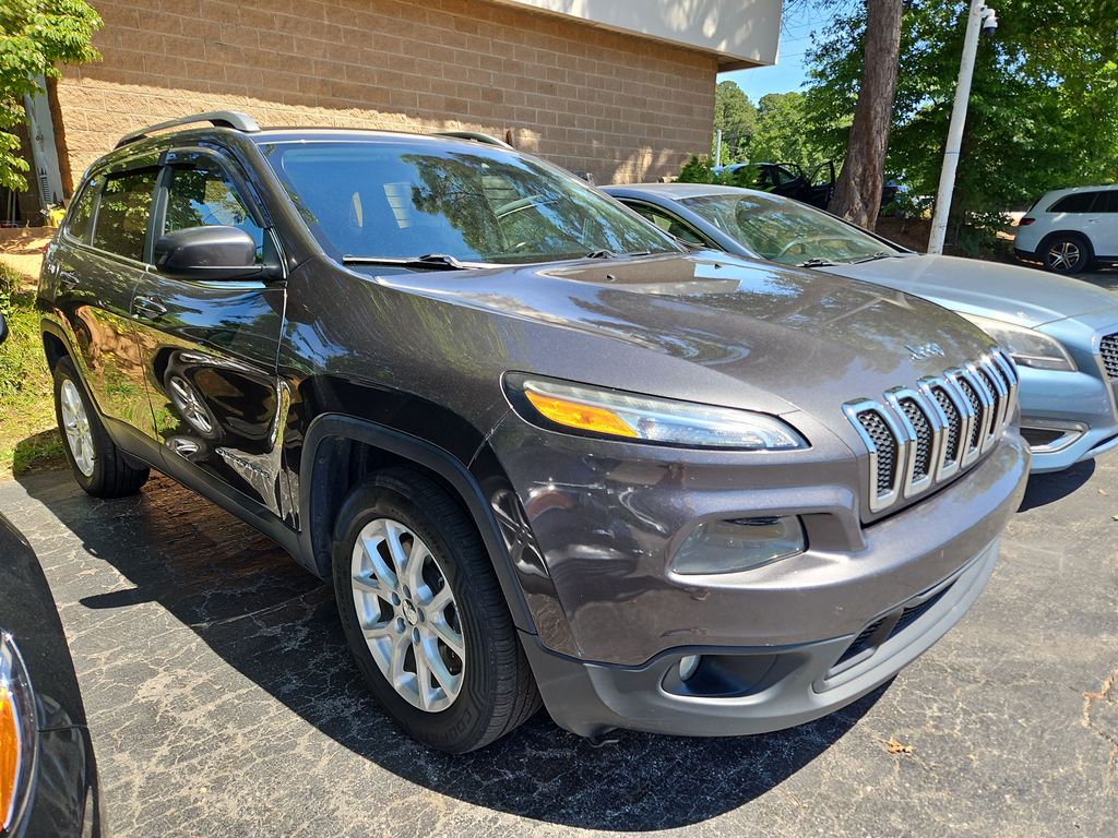 2016 Jeep Cherokee Latitude's photo