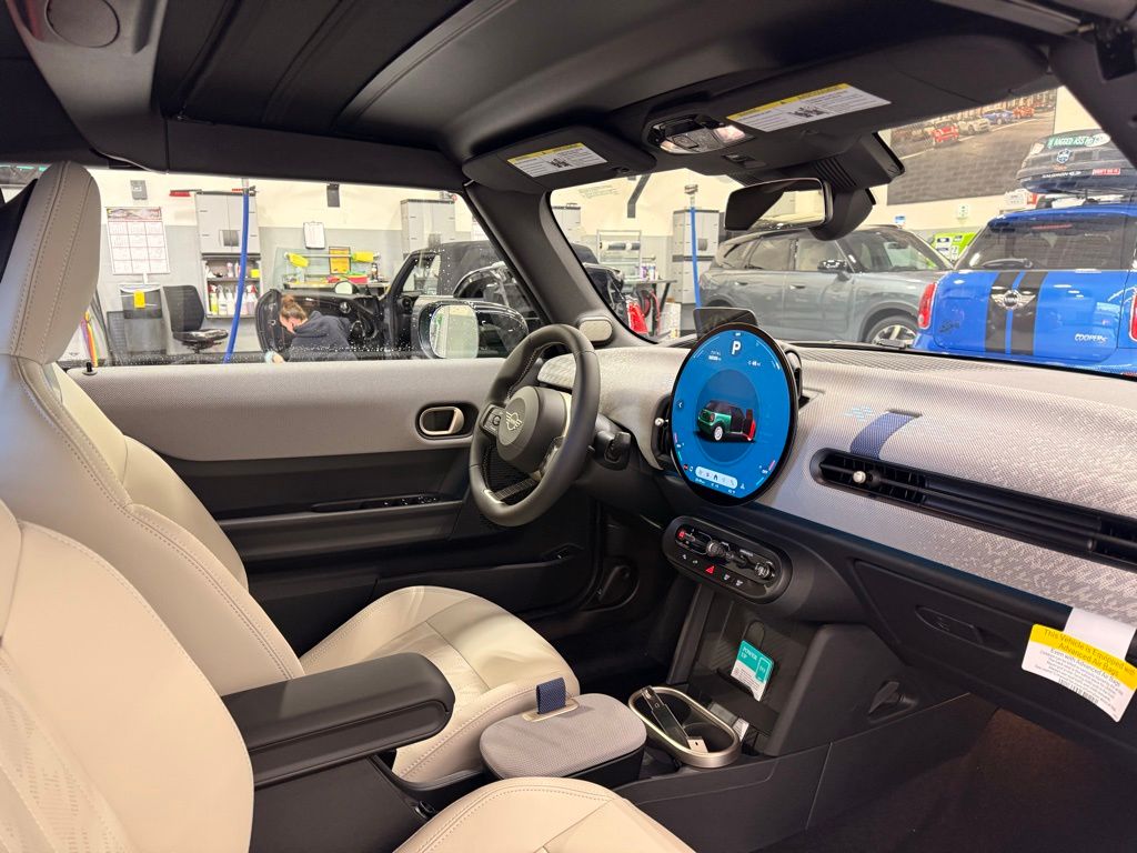 Thumbnail: 2026 MINI Cooper - 22