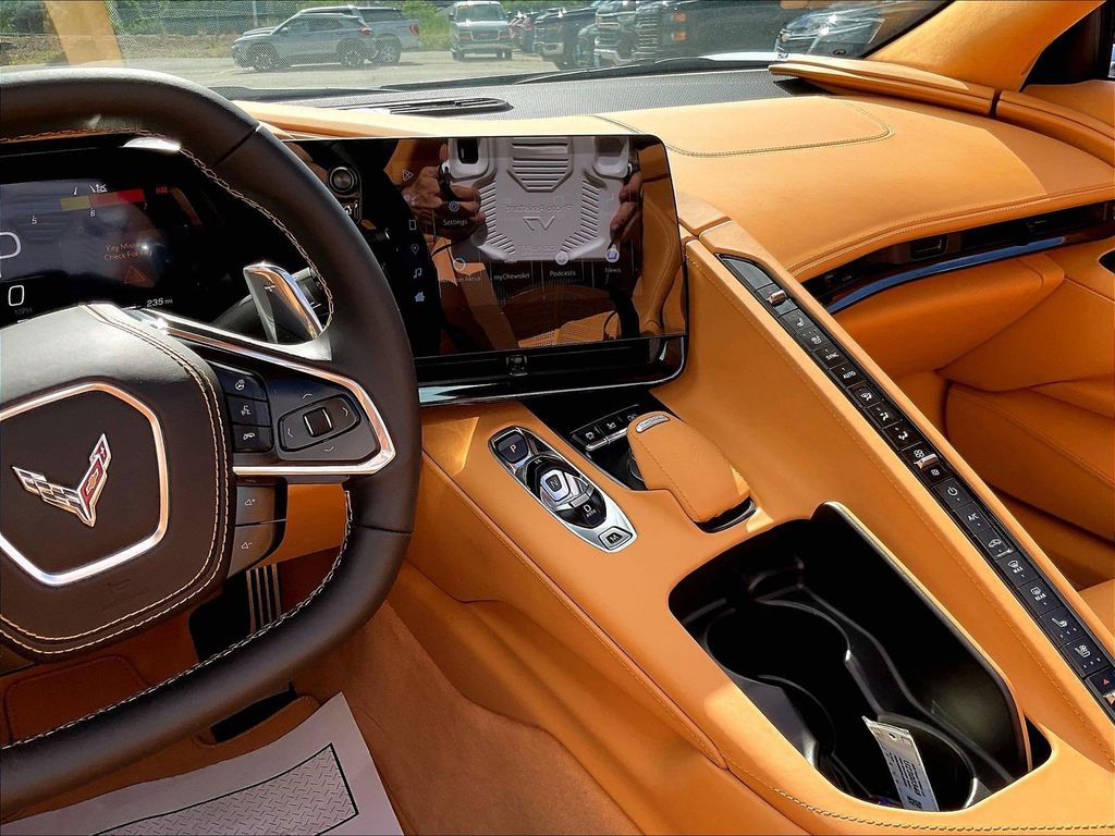2024 Chevrolet Corvette — photo 18