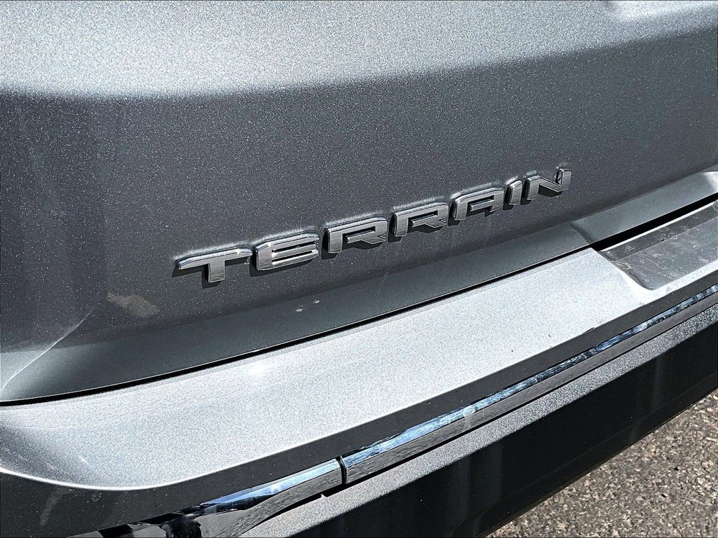 2023 GMC Terrain — photo 27