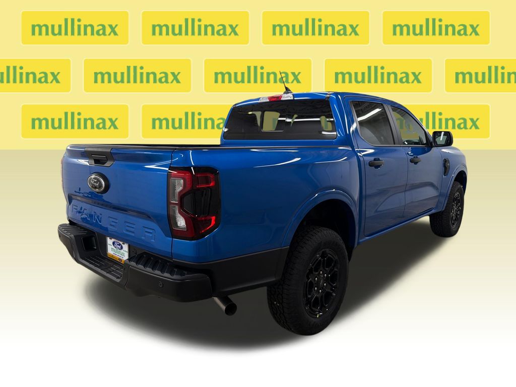 New 2026 Blue Ford XLT image 3