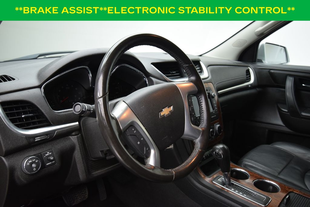 used 2014 Chevrolet Traverse car, priced at $7,500