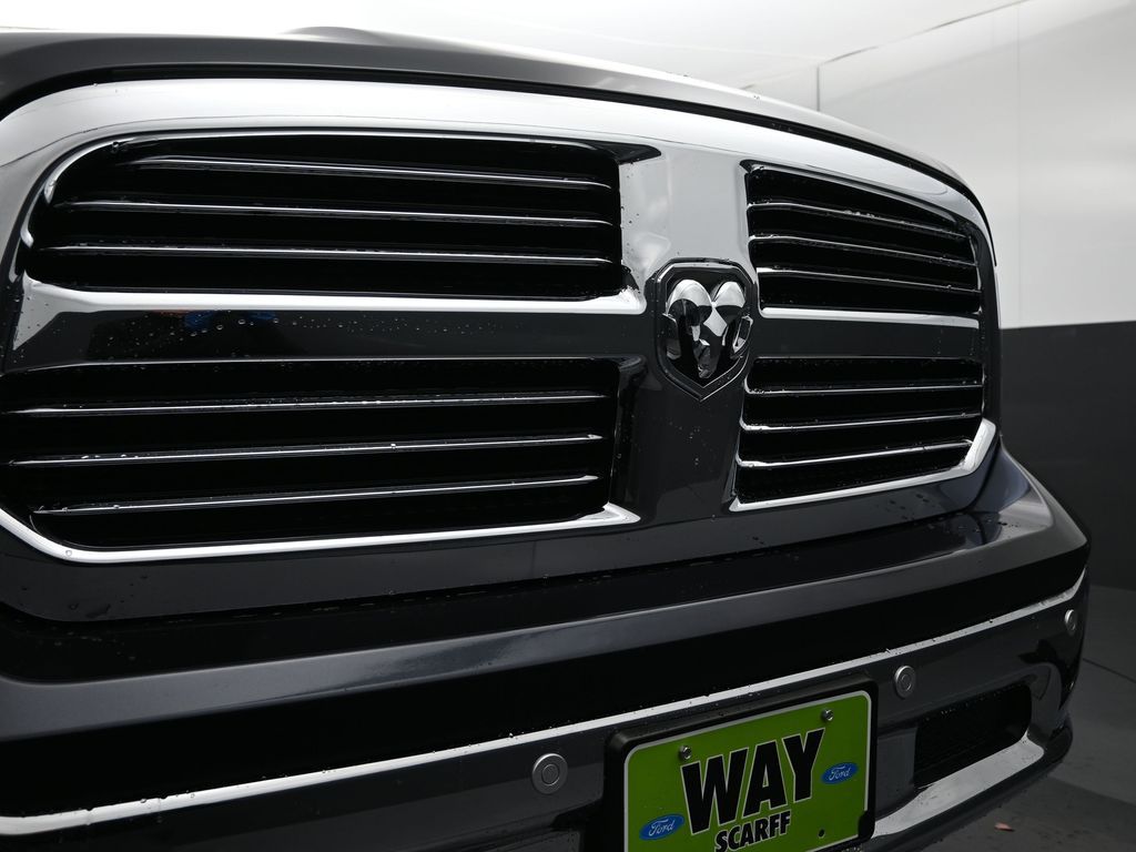 2018 Ram 1500 Big Horn Crew Cab 4x4 5'7" Box