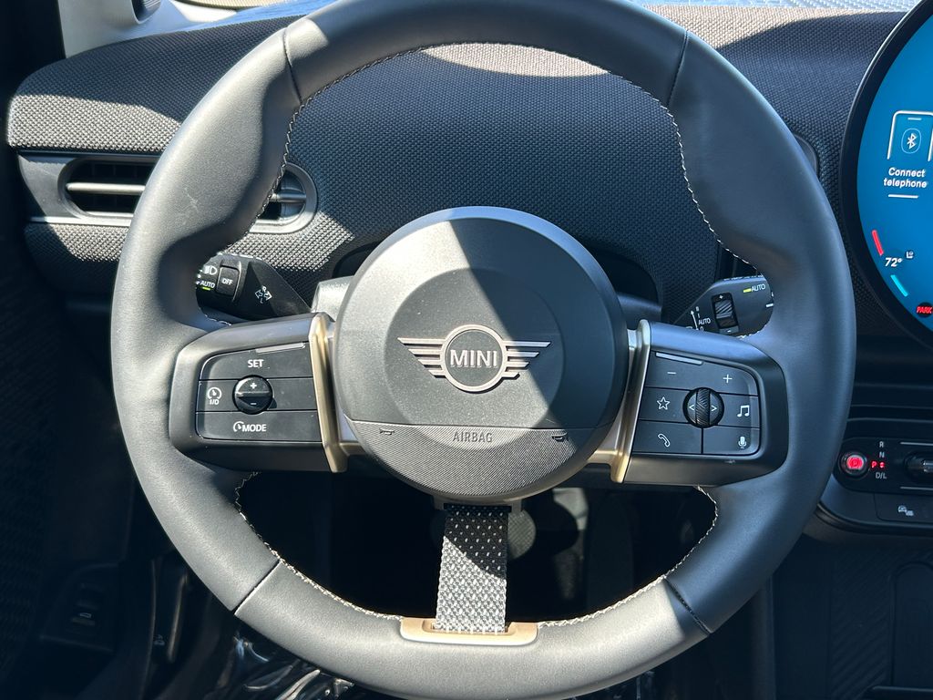 Thumbnail: 2025 MINI Cooper - 18
