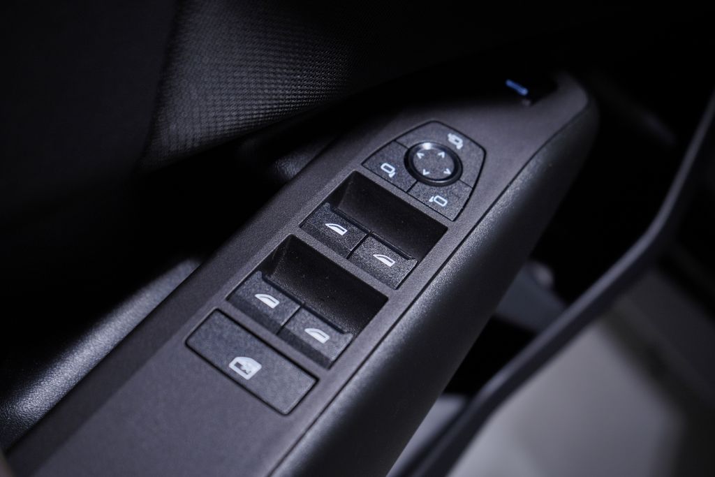 Thumbnail: 2025 BMW X3 - 16